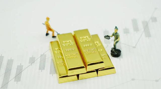 022年黄金什么时候买最划算？为什么越来越多的人喜欢买黄金？！"