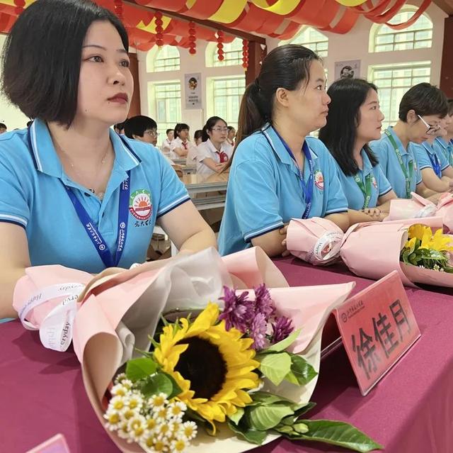 小学毕业感言简短精辟（小学毕业感言感谢老师）