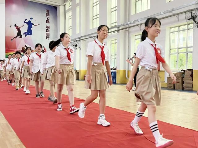 小学毕业感言简短精辟（小学毕业感言感谢老师）